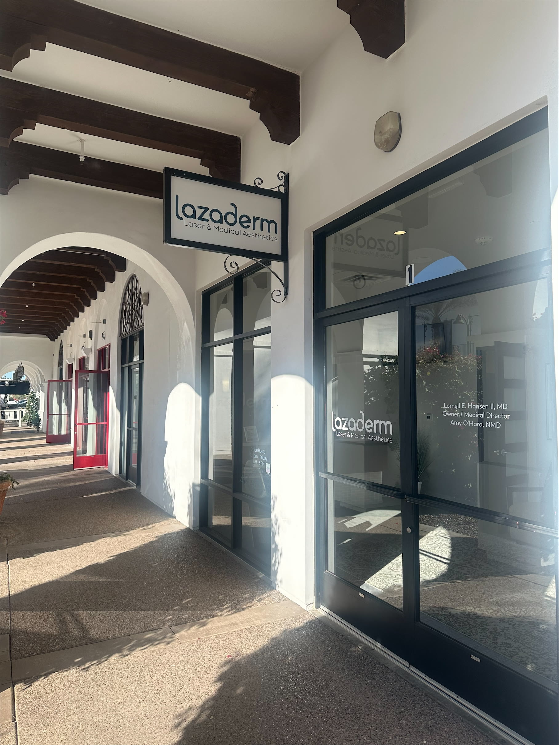 Lazaderm Chandler medspa interior
